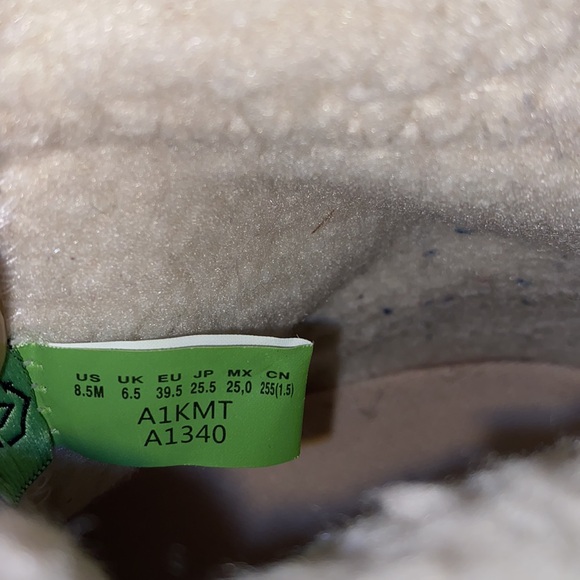 Timberland Jayne Burgundy Suede Primaloft Boots Women’s 8.5 - Picture 13 of 13